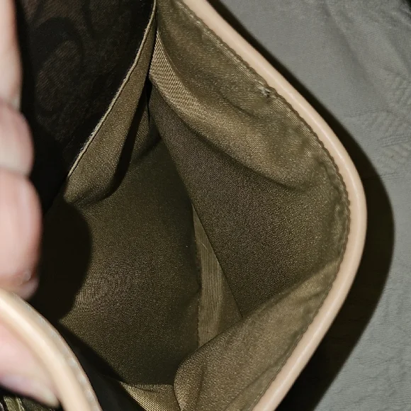 Coach Brown Tan Tote Bag PurseWomen Shoulder Barely Used 16 X 12 Signature